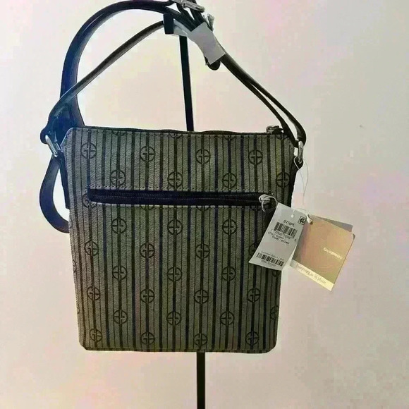 Giani Bernini Crossbody Handbag. NWT. Khaki Brown with Strips.  Adjustable Stap - Picture 3 of 15